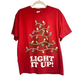 Light It Up! Festive Red Christmas Tree Graphic Tee Size Large T-Shirt